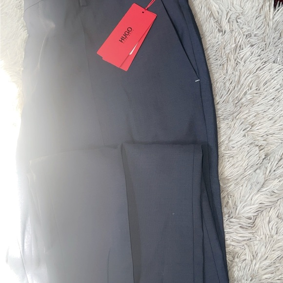 Hugo Boss Slim fit pants 💯 - Picture 7 of 11